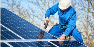 Installation Maintenance Panneaux Solaires Photovoltaïques à Villeneuve-sur-Conie